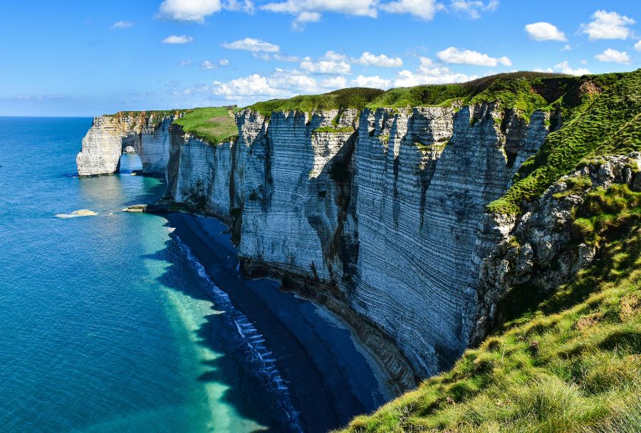 falaise-etretat-fast-hiking